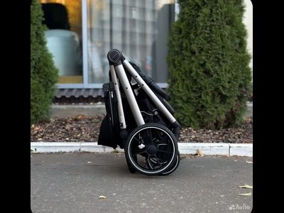 Детская коляска LUXMOM 730 LIBRA New Черный