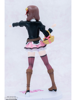 Фигурка Юн-юн (Yunyun)