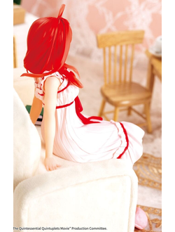 Фигурка Ицуки Накано (Itsuki Nakano Kutsurogi Roomwear ver. Noodle Stopper)