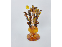 Вазочка с веточками на подставке