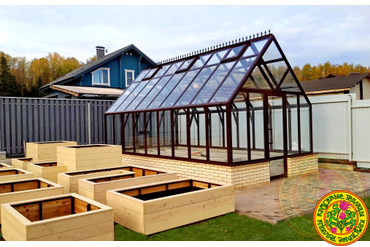 Теплица из алюминия и стекла «Честерфилд». Возможно окрашивание в любой цвет по шкале RAL.
 Полную комплектацию можно посмотреть в нашем каталоге по артикулу 3-6CH.