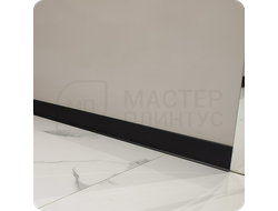 Плинтус ХДФ Dollken S100 100мм Х 2,575 м 1001/1144 Черный в интерьере 3