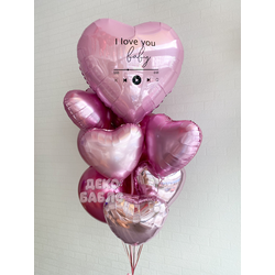 Нежно-розовый фонтан из гелиевых шаров сердец с принтом музыкального плеера на 14 февраля
