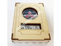 Деревянная подарочная коробочка для обложек