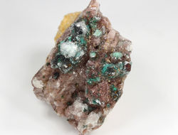 Брошантит, коллекционный образец, Марокко (48*44*37 мм, 70 г) №28623