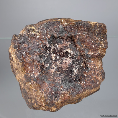 Лимонит по пириту. Южный Урал. Россия. 50*50*45мм