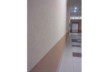 Минеральная штукатурка
Прямая стыковка двух цветов