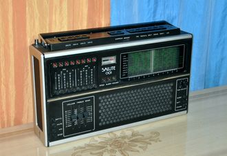 FM радиоприемник Салют 001