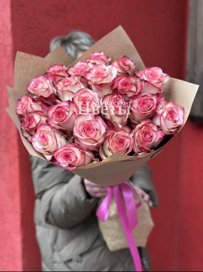 Букет из 21 роз "Палома"