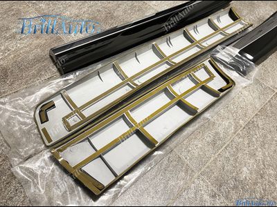 Молдинги Toyota Land Cruiser 200 12-15 широкие черные