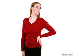 Пуловер женский красный Сома-F1