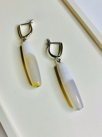 Серьги с агатом, разные виды