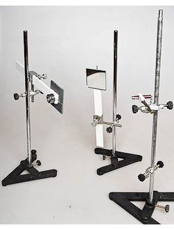 Прибор для демонстрации сложения колебаний