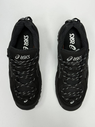 Asics Gel-Pickax Triple Black