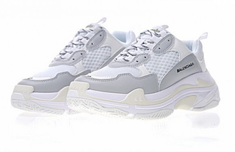 Женские кроссовки Balenciaga (Баленсиага) Triple S Белые женские (36-41)