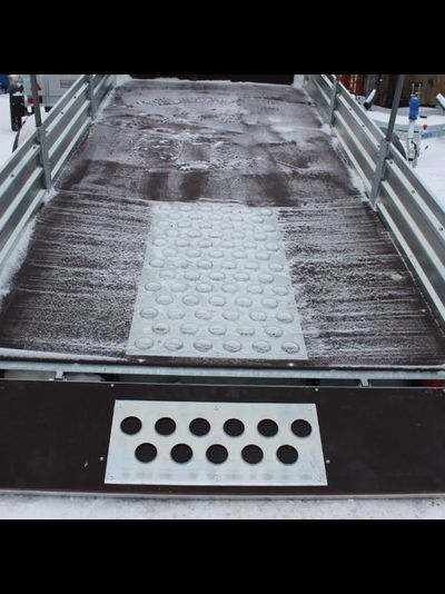 МЗСА 817711.022 Прицеп для транспортировки снегоходов и другой мототехники (3009×1371×290)