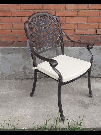 Обеденный комплект из литого алюминия MORIS