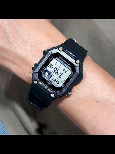 Часы Casio WS-B1000-1A