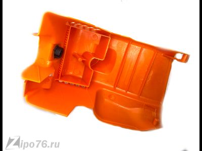 Крышка бензопилы штиль 180 с защелкой