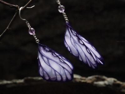 Волшебные серьги "Крылышки Феи Баклажанницы" (натуральный флюорит, шёлк)