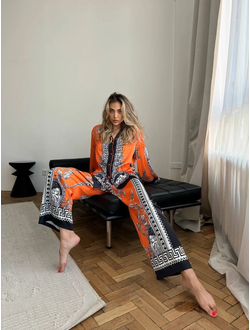 Пижама женская оранжевая с черным