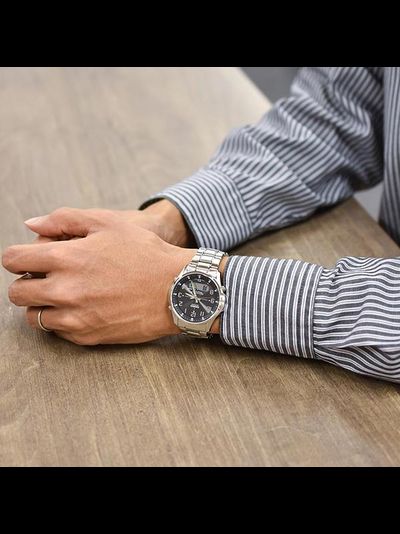 Часы Casio LCW-M100DE-1A3