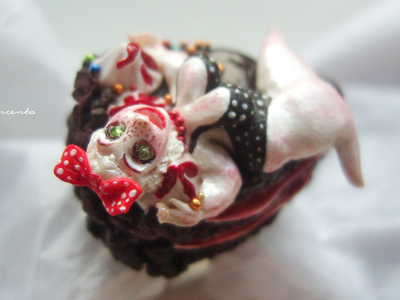 Пин-ап кольцо "Утро Фифеи" с вкусным тортиком