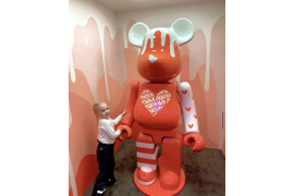 Экспонаты для музея развлечений. Фигуры для фотозоны.