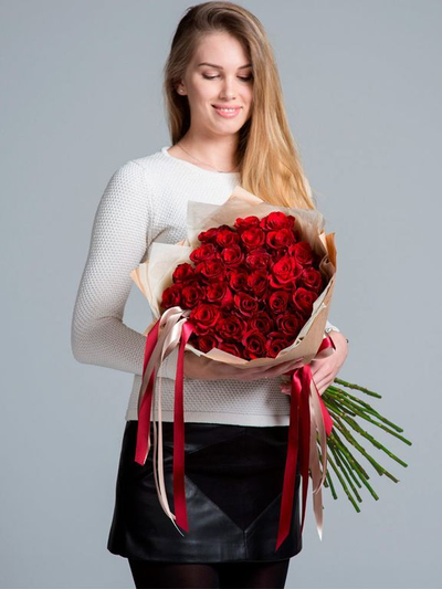 БУКЕТ ИЗ 31 КРАСНОЙ РОЗЫ