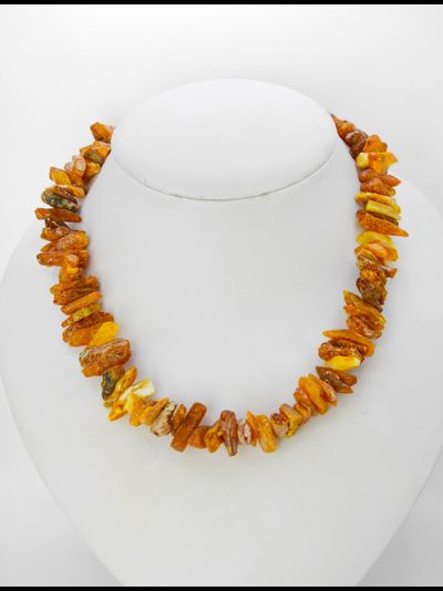 Лечебные бусы из янтаря 02790