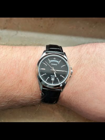 Часы Casio MTP-1370L-1A