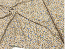 Ткань Штапель цвет бежевый принт Синие цветы на веточках