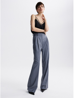 Брюки прямые со складками (серый)