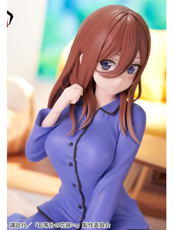 Фигурка Мику Накано (Miku Nakano Relax Time)