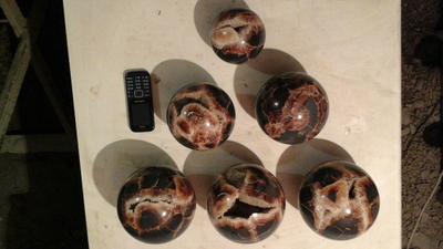 Шары из натурального камня ручной работы