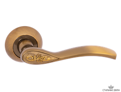 Ручка на круглом основании VETTORE R07.1313 CF (Кофе Глянцевый)