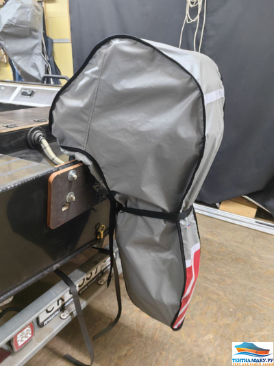 Транспортировочный чехол - Ямаха 9.9-15 л.с. -2 такта (укрывает с румпелем  и ручкой скоростей)