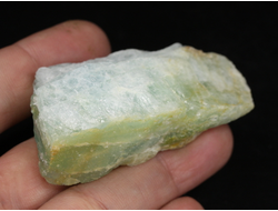 Берилл голубой (Аквамарин), необработанный, дикий образец, Бразилия (60*35*20 мм, 63 г) №37879