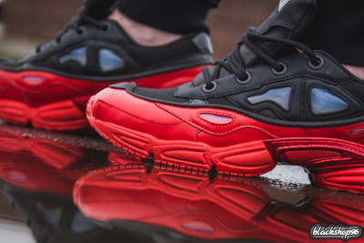 ADIDAS RAF SIMONS OZWEEGO 3 RED SCARLET (40-45)