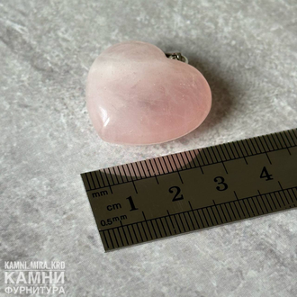 Кулон сердце розовый кварц 30 мм, цена за штуку