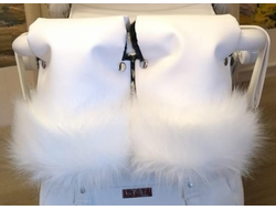 Муфты-рукавички с меховой опушкой БЕЛОЙ / экокожа БЕЛАЯ / подклада флис ЧЕРНЫЙ (цвета в ассортименте)