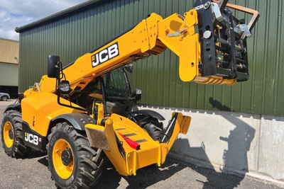 Погрузчик телескопический JCB 540-140