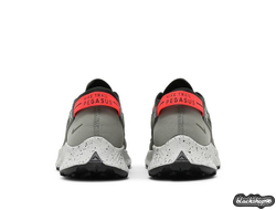 NIKE PEGASUS TRAIL 2 CARGO KHAKI (40-45)