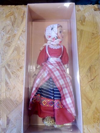 Кукла без журнала &quot;Куклы в народных костюмах&quot; №63. Жатвенный костюм Олонецкой губернии