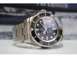 Rolex Sea-Dweller Deepsea 126660