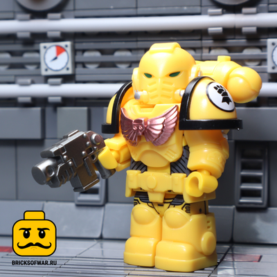 Конструктор фигурка Космодесантник, легион Имперские кулаки, Вархаммер 40000