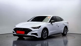 Автомобиль Hyundai SONATA 1.6 Turbo Premium Family 2020 год