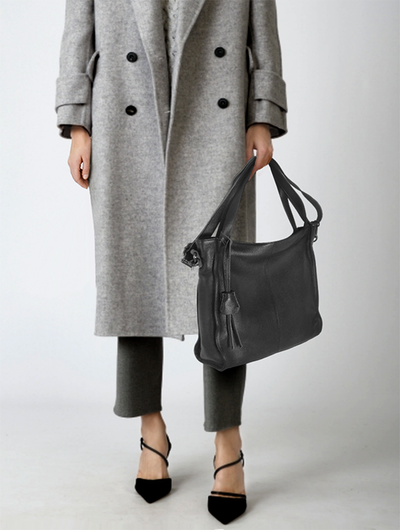 (АРТИКУЛ: 10024/1/82) СУМКА ЖЕНСКАЯ СРЕДНЕГО РАЗМЕРА, НАТУРАЛЬНАЯ КОЖА, ЧЕРНАЯ, С ПЛЕЧЕВЫМ РЕМНЕМ