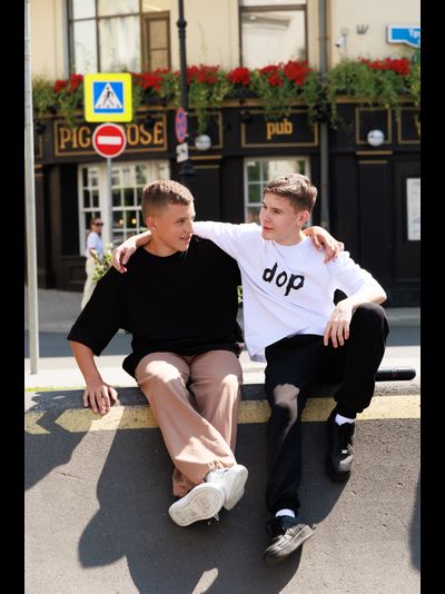 Плотная оверсайз футболка (футер)