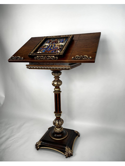 Аналой на ножке